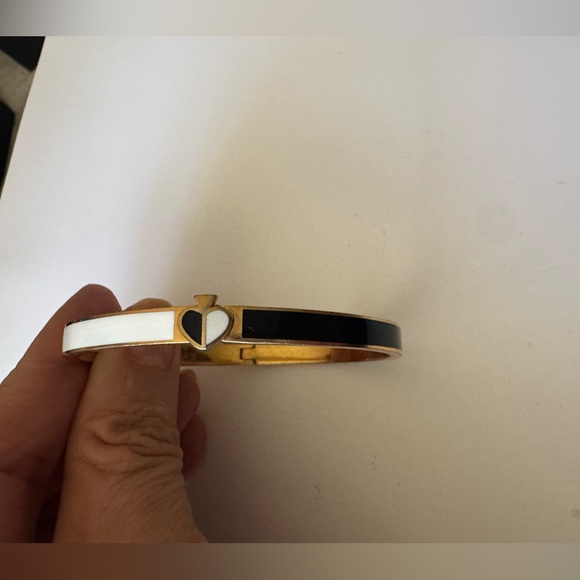 Kate spade Black and Gold Heart Bangle Bracelet - Picture 3 of 7